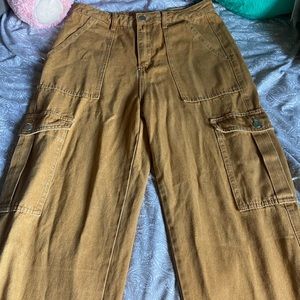 tan cargo jeans